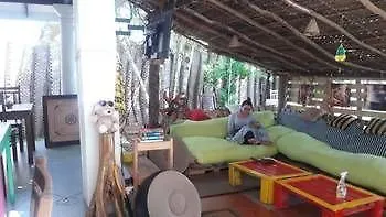Diyon Airport Villa Negombo 3*,