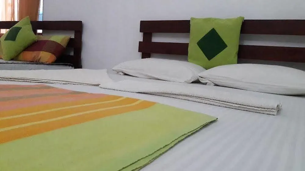 Diyon Airport Villa Negombo