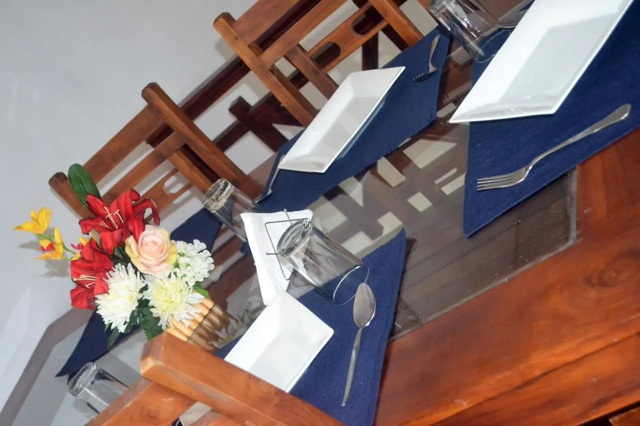 Diyon Airport Villa Negombo Vendégház