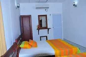 Diyon Airport Villa Negombo Pensión